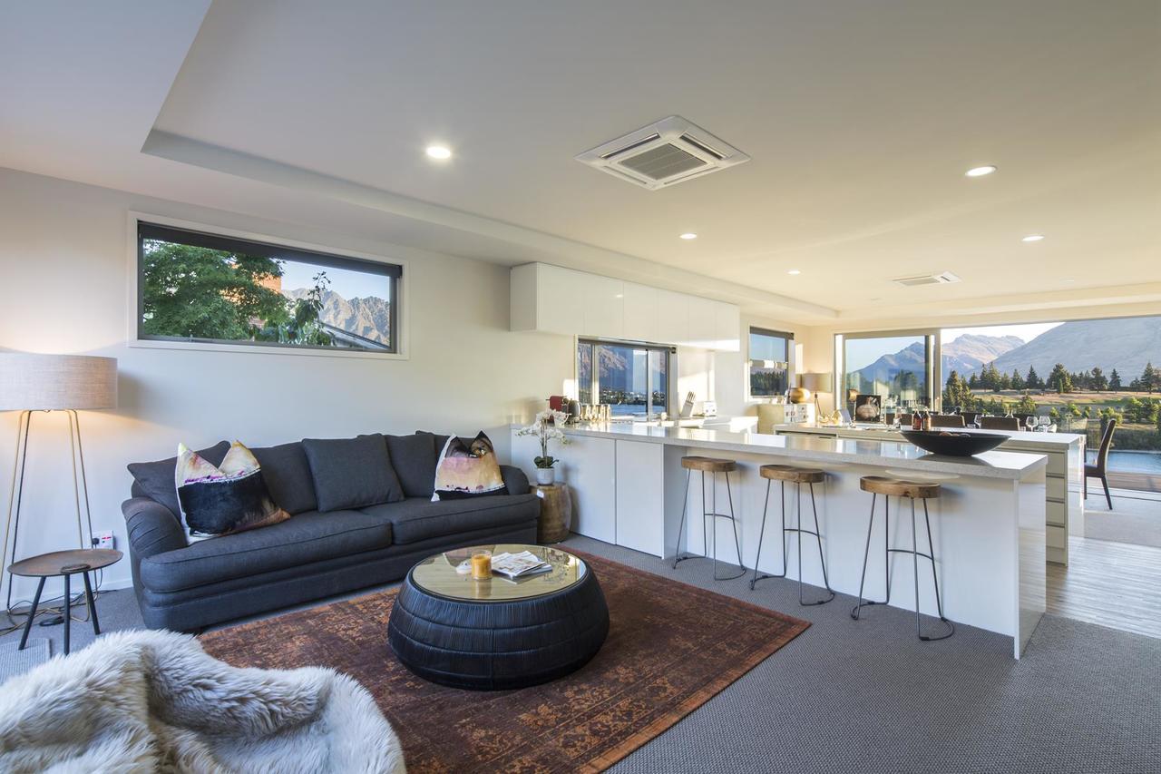 Lakefront Luxury By Amazing Accom Queenstown Exteriér fotografie