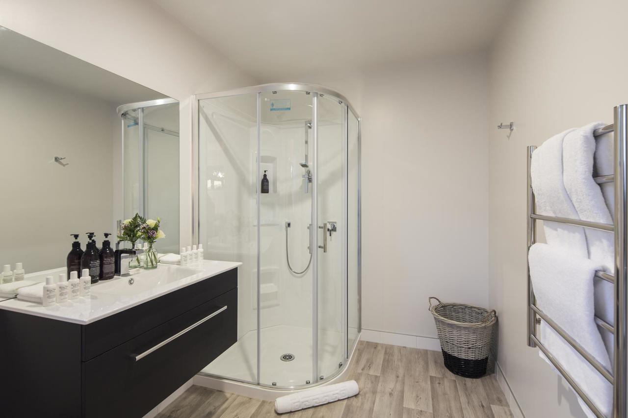 Lakefront Luxury By Amazing Accom Queenstown Exteriér fotografie